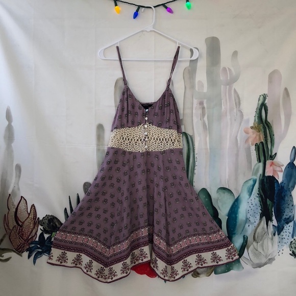 Boho Style w/ Crochet Dress 🌸 - Picture 2 of 8